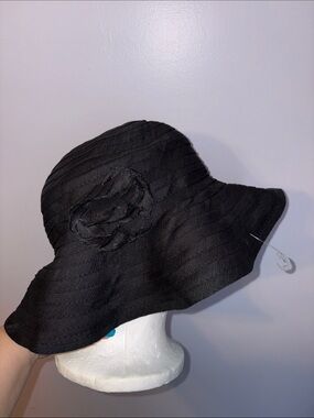 August Linen Wide Brim Sun Hat Black Flower Detail OS